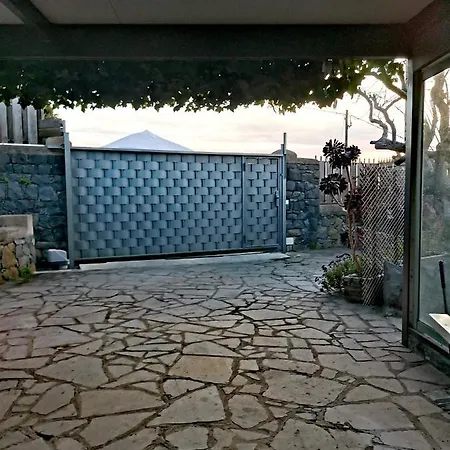 Vistas Al Teide Con Jacuzzi, Wifi Y Tv Satelite Santa Ursula (Tenerife)